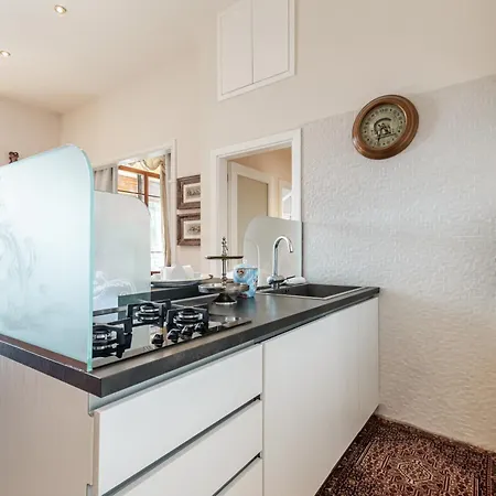Porta Tufi Luxury Apartment With Private Parking! Siena Exterior foto