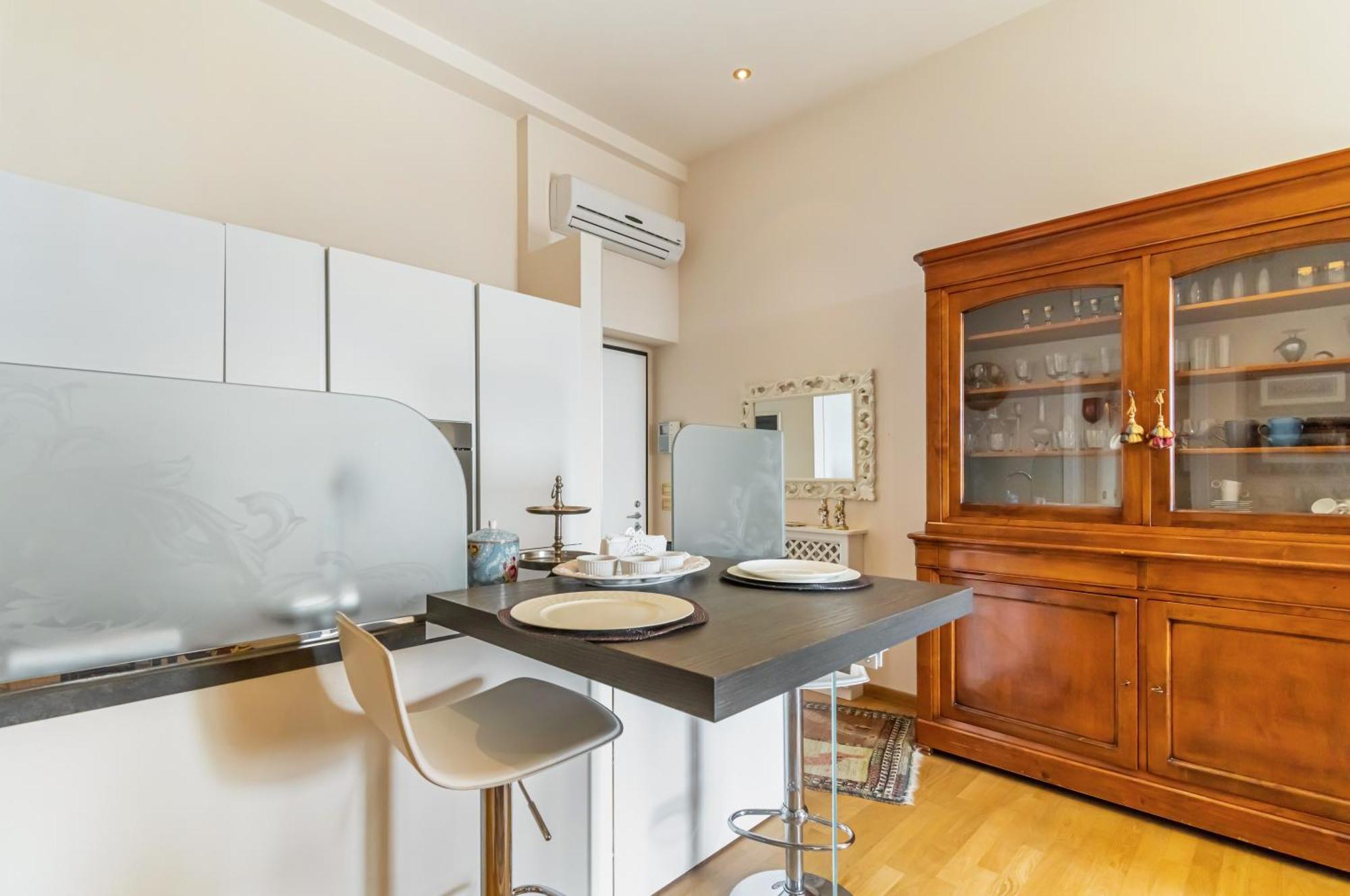 Porta Tufi Luxury With Private Parking! Apartment Siena