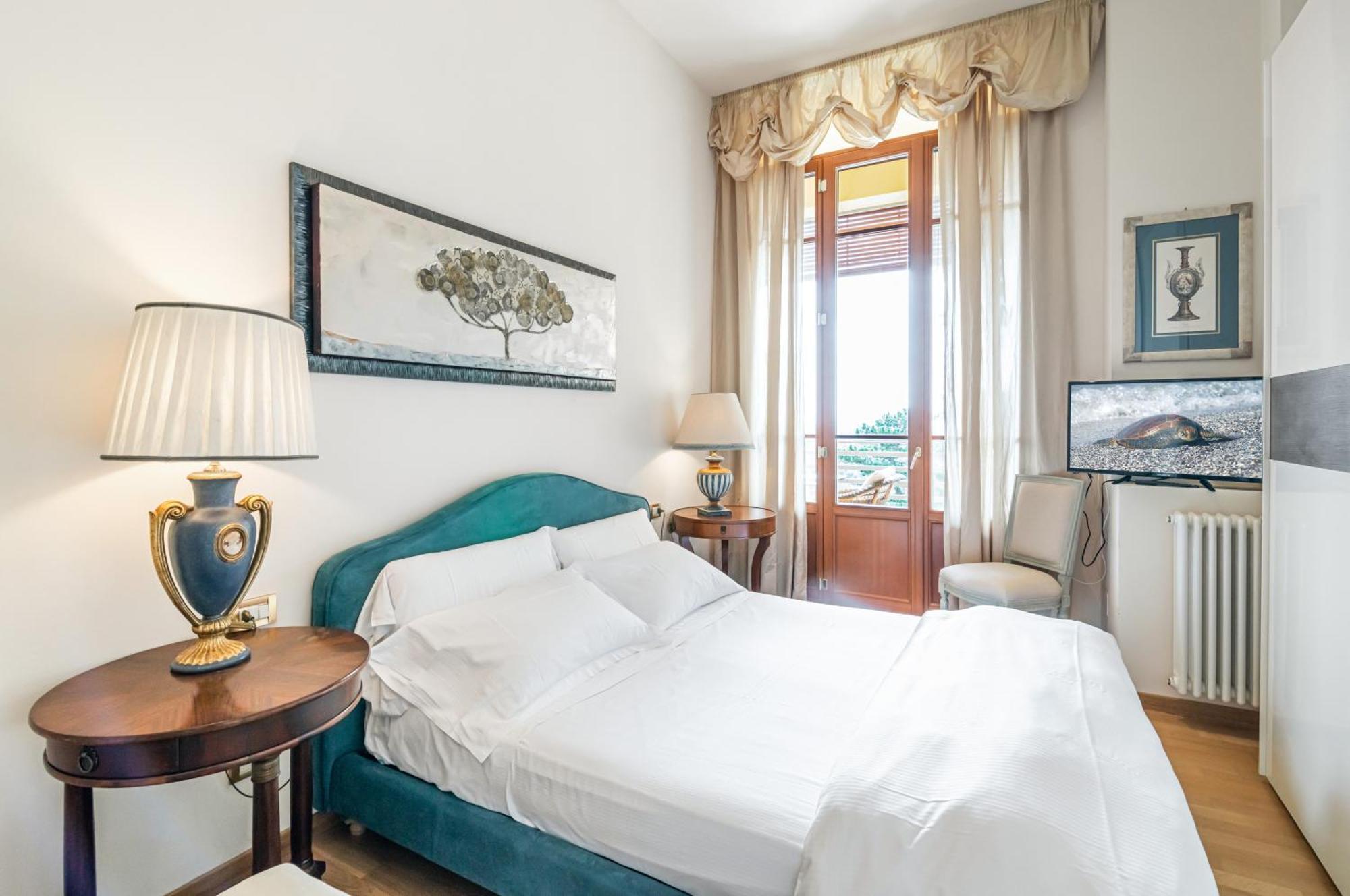 Apartment Porta Tufi Luxury With Private Parking! *